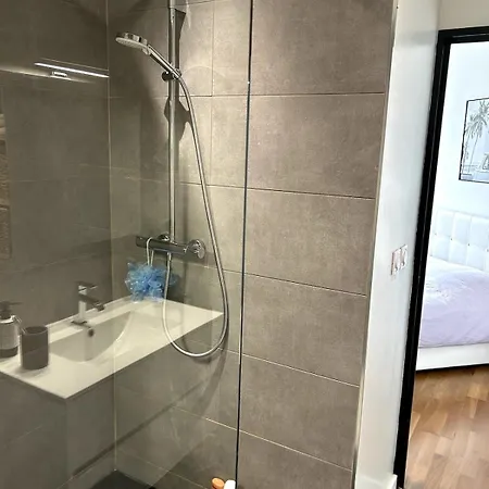 Appartement T2 - Climatise Avec Balcon